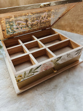 Load image into Gallery viewer, Personalized Jewellery Box