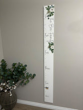 Load image into Gallery viewer, Watercolour Growth Chart