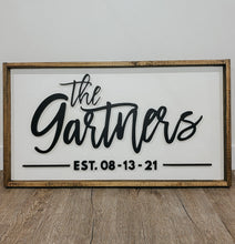 Load image into Gallery viewer, Family Name Sign