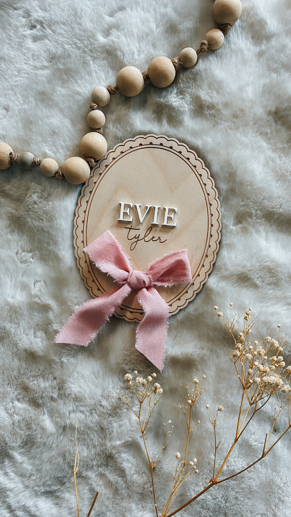 Scalloped Bow Birth Announcement Disc