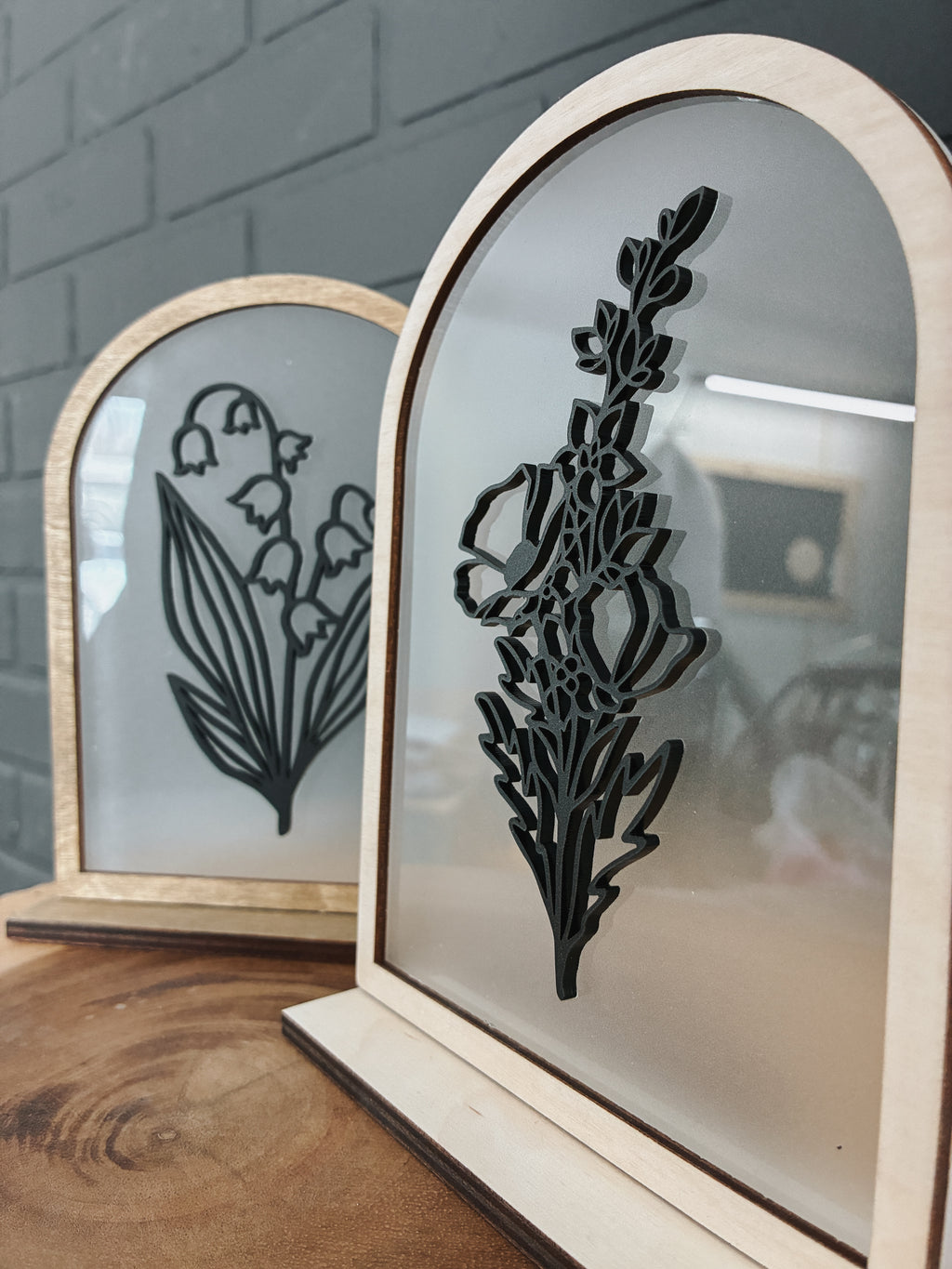 Birth Flower Acrylic Arch