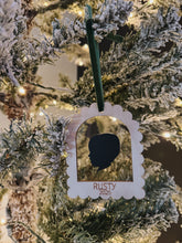 Load image into Gallery viewer, Portait Silhouette Ornament
