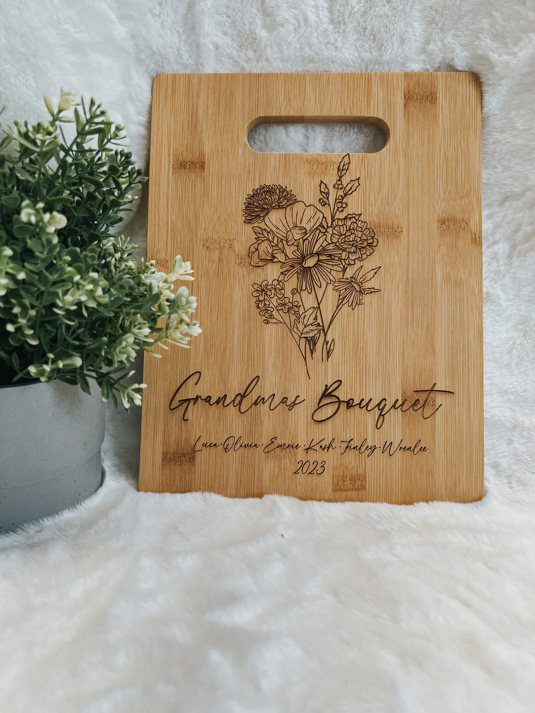 [Bamboo Cutting Board] Moms/Grandmas Bouquet